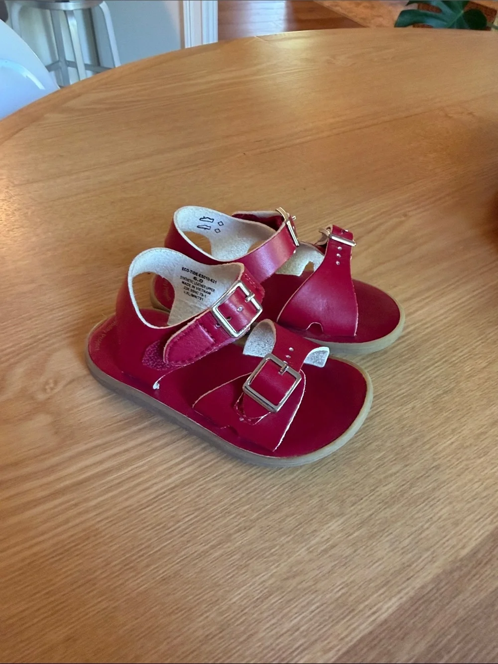 Footmates ECO-TIDE - ES010-621 - APPLE RED MICRO Water Sandal 6 Toddler